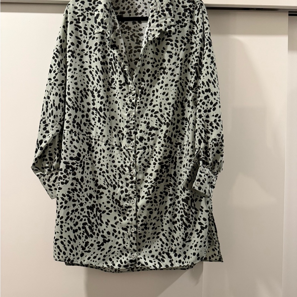 Missguided Black and White Animal Print Shirt